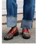 Mocasines Geneva Leopardo con Detalles Rojos