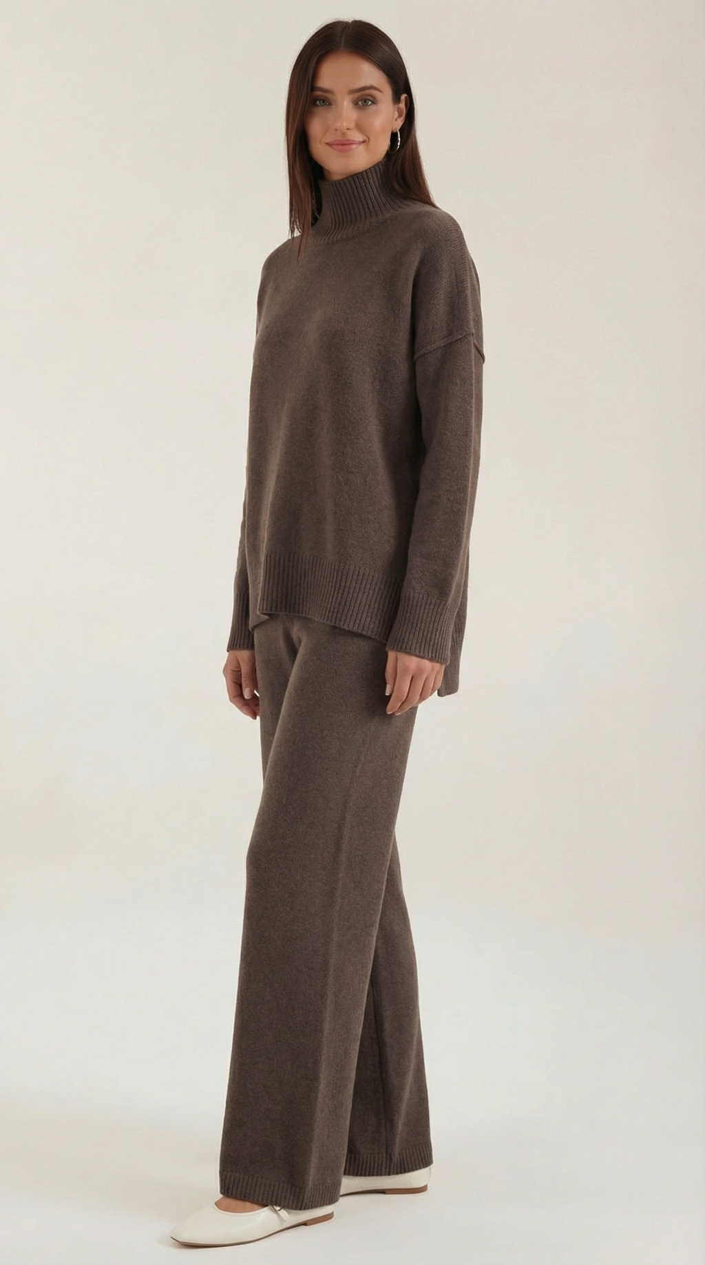 Conjunto de suéter de punto de cuello alto y pantalones vaqueros